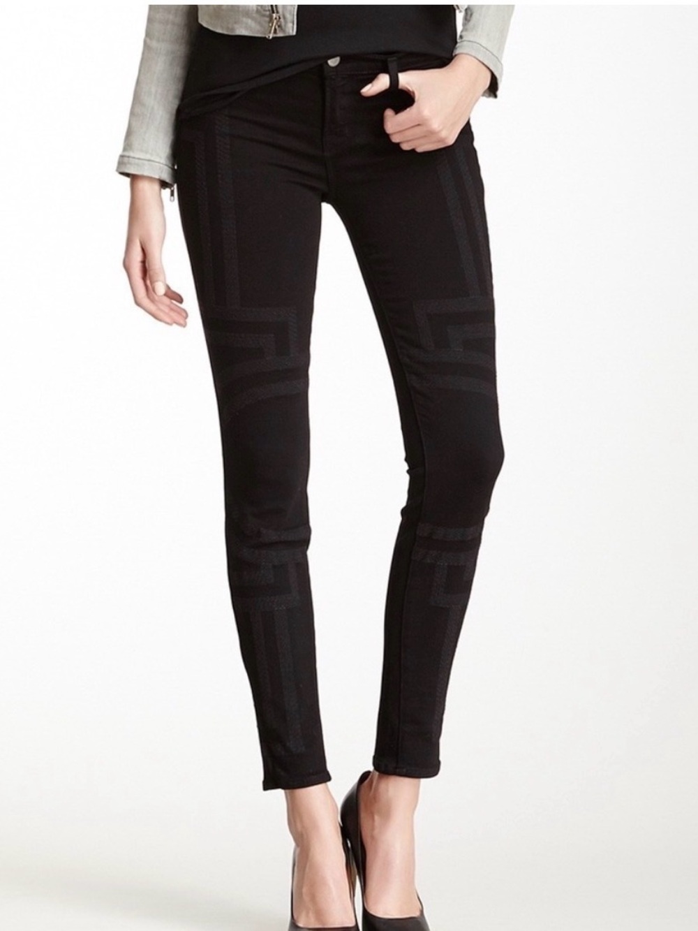 J Brand Angelika Embroidered Black Skinny Jeans Size 26 Waist